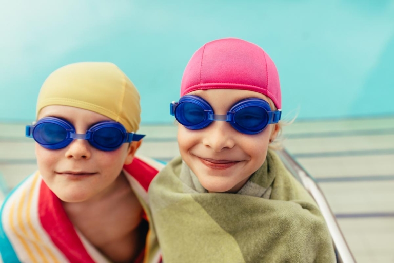 TOP TIPS FOR STAYING WARM DURING & AFTER LESSONS! 